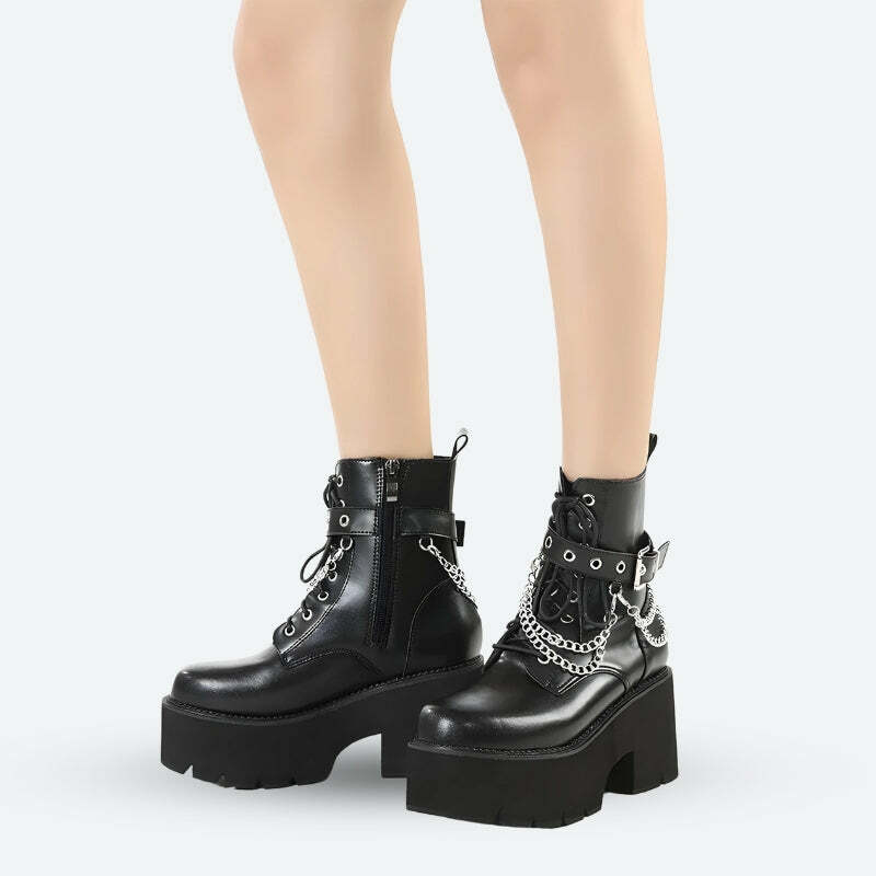 Chunky Boots: Embrace Y2K Fashion with 2000s Style Footwear