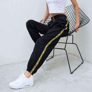 Trendy Y2K Baggy Pants - 2000s Fashion Aesthetic for Effortless Style