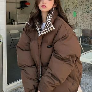 Trendy Y2K Puffer Jacket: Embrace 2000s Fashion with Style & Comfort