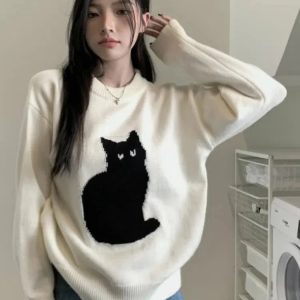 Y2K Aesthetic Cat Sweater: Trendy 2000s Fashion for Unique Style