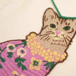 Y2K Fashion Cat Embroidered Sweater - Trendy 2000s Style Top