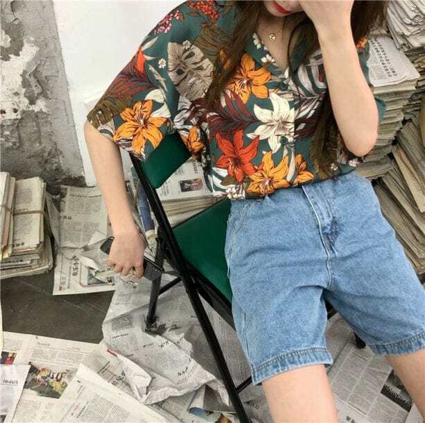 Y2K Fashion Floral Shirt: Embrace 2000s Style with Trendy Aesthetic