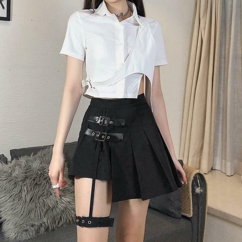 Y2K Fashion Goth Belt Detail Mini Skirt - 2000s Style Aesthetic Outfit