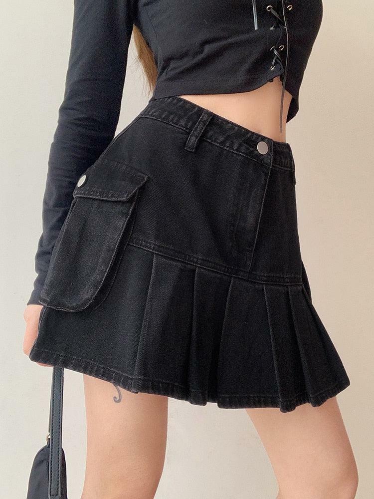 Y2K Grunge Cargo Denim Mini Skirt - Retro 2000s Fashion Essential