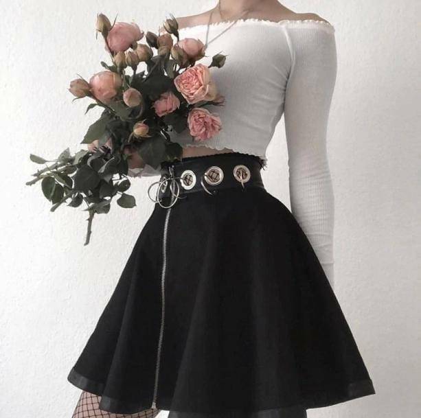 Y2K Grunge Mini Skirt - Retro 2000s Fashion Trend for Unique Outfits