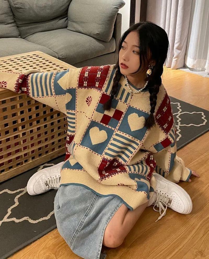 Y2K Vintage Heart Pattern Sweater - Retro 2000s Fashion Essential